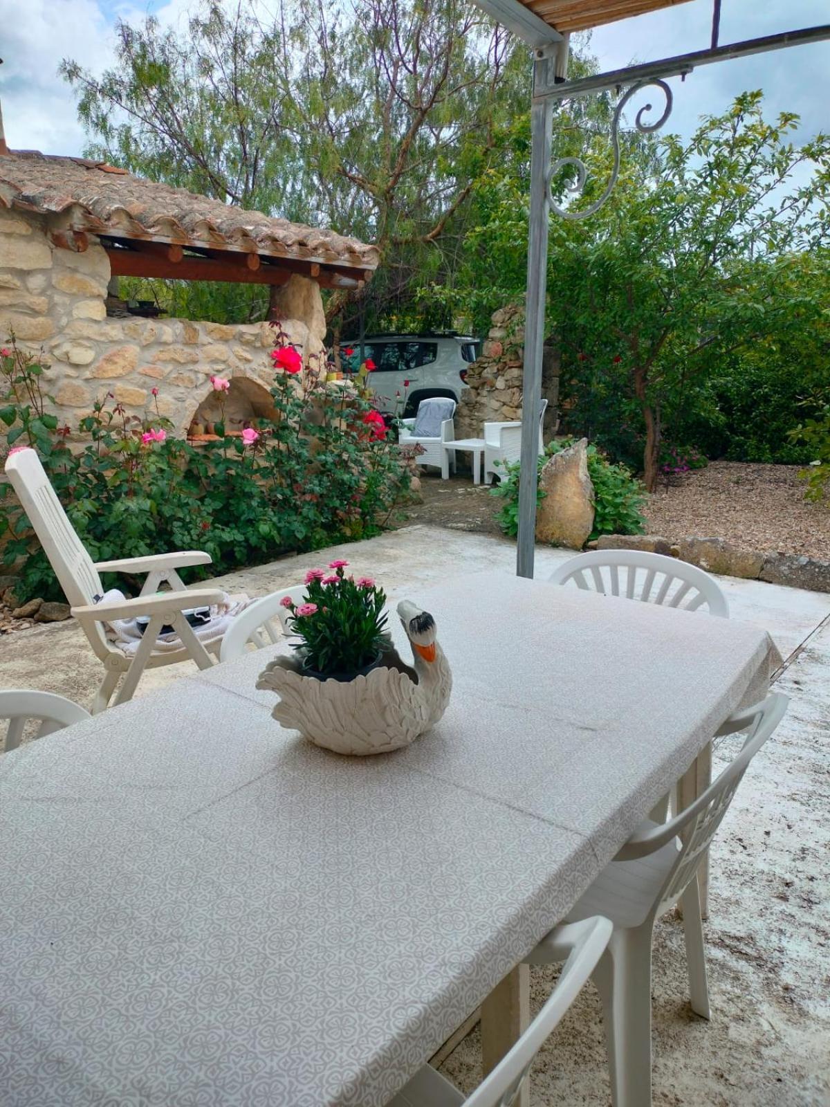 Villa Casa Di Pietra Usellus Exterior foto